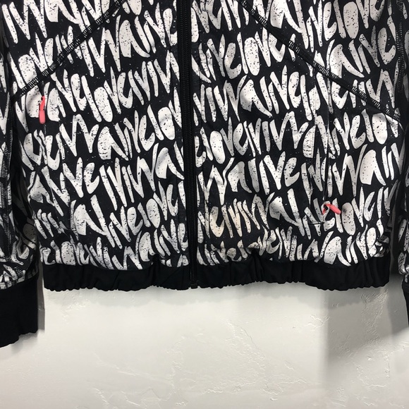 Ivivva Lululemon black and white reversible jacket size 14 - Picture 3 of 16